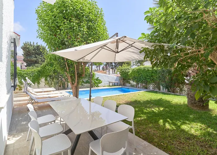 Rodriguez Acosta 22 Villa *