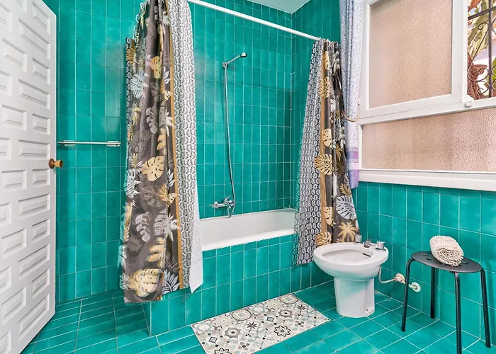 Rodriguez Acosta 22 *